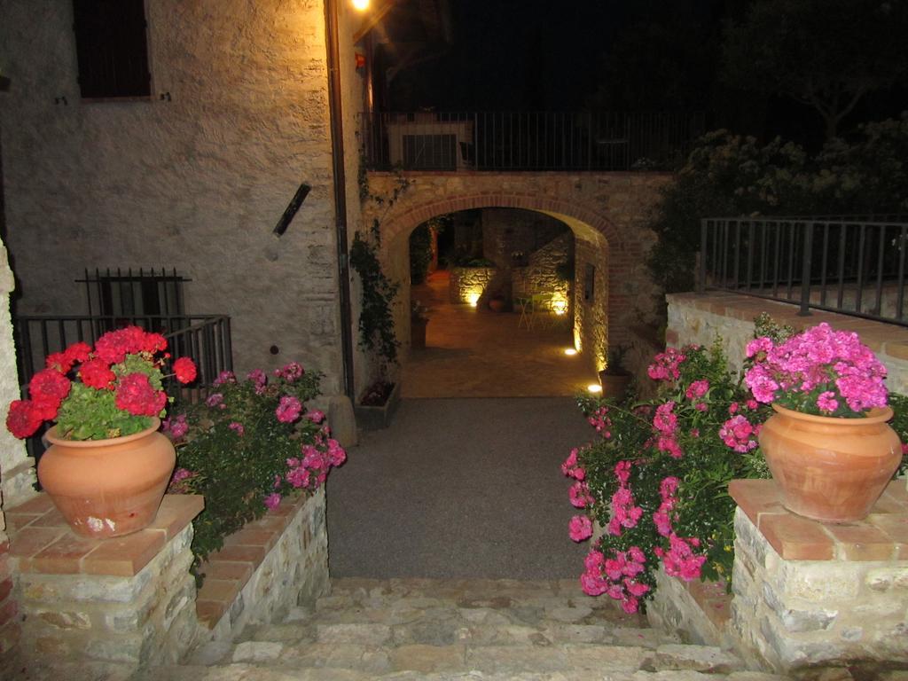 Agriturismo Borghetto Il Montino Rapolano Terme Bagian luar foto
