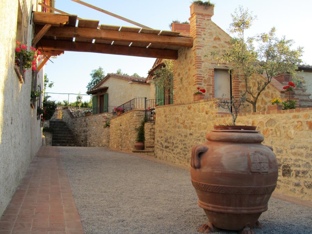 Agriturismo Borghetto Il Montino Rapolano Terme Bagian luar foto