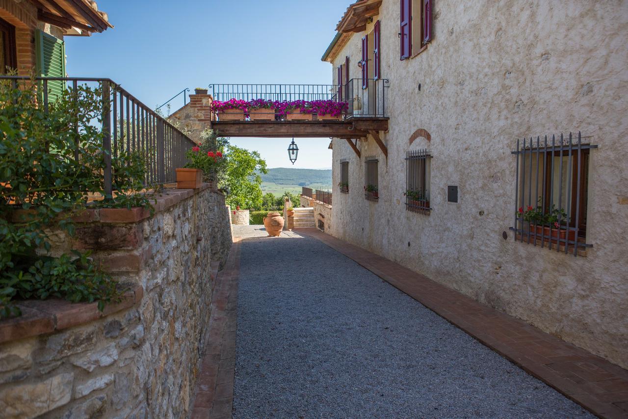 Agriturismo Borghetto Il Montino Rapolano Terme Bagian luar foto